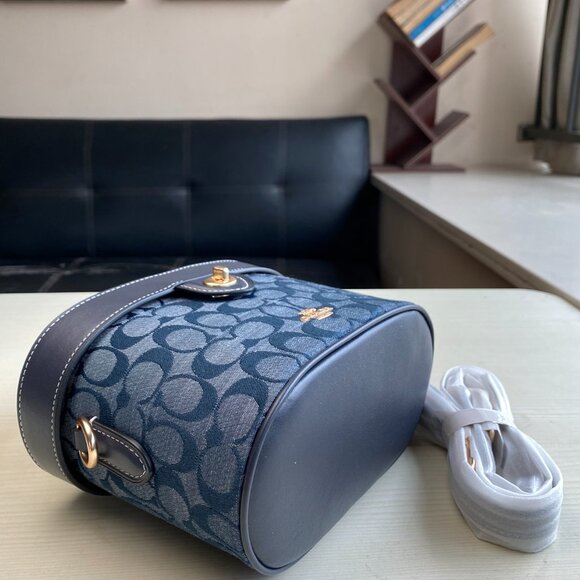 Coach Chambray Luggage Crossbody Bag - Picture 3 of 8